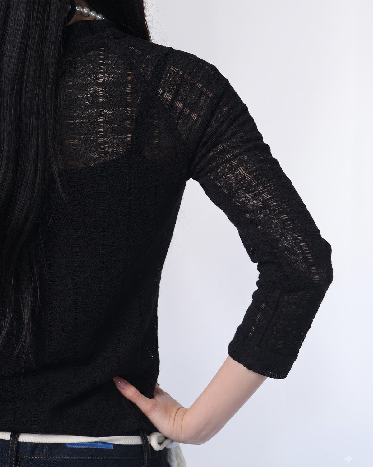 Lace Longsleeves Top - Black