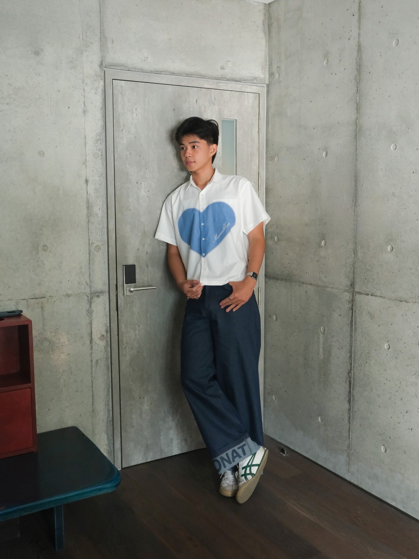 SHIRT White Boxy Blue Heart