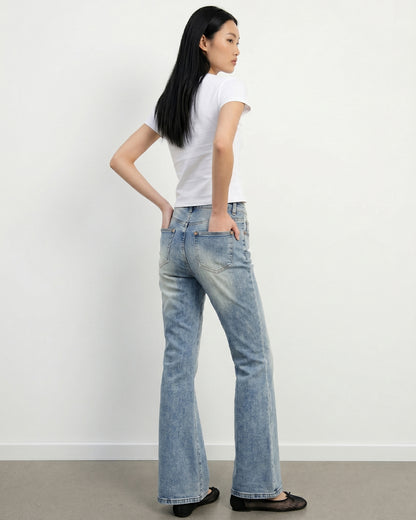 Essential Flare Jeans