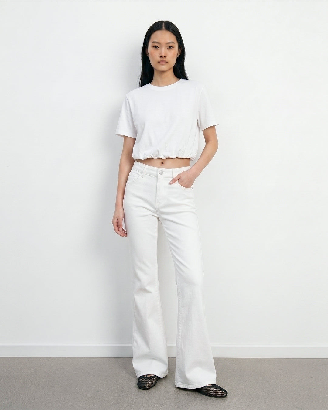 Essential Flare Jeans