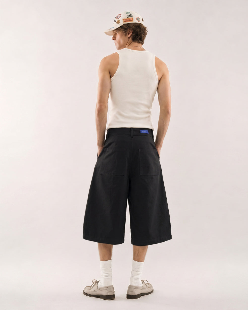Short Tibiacore Coal Jorts