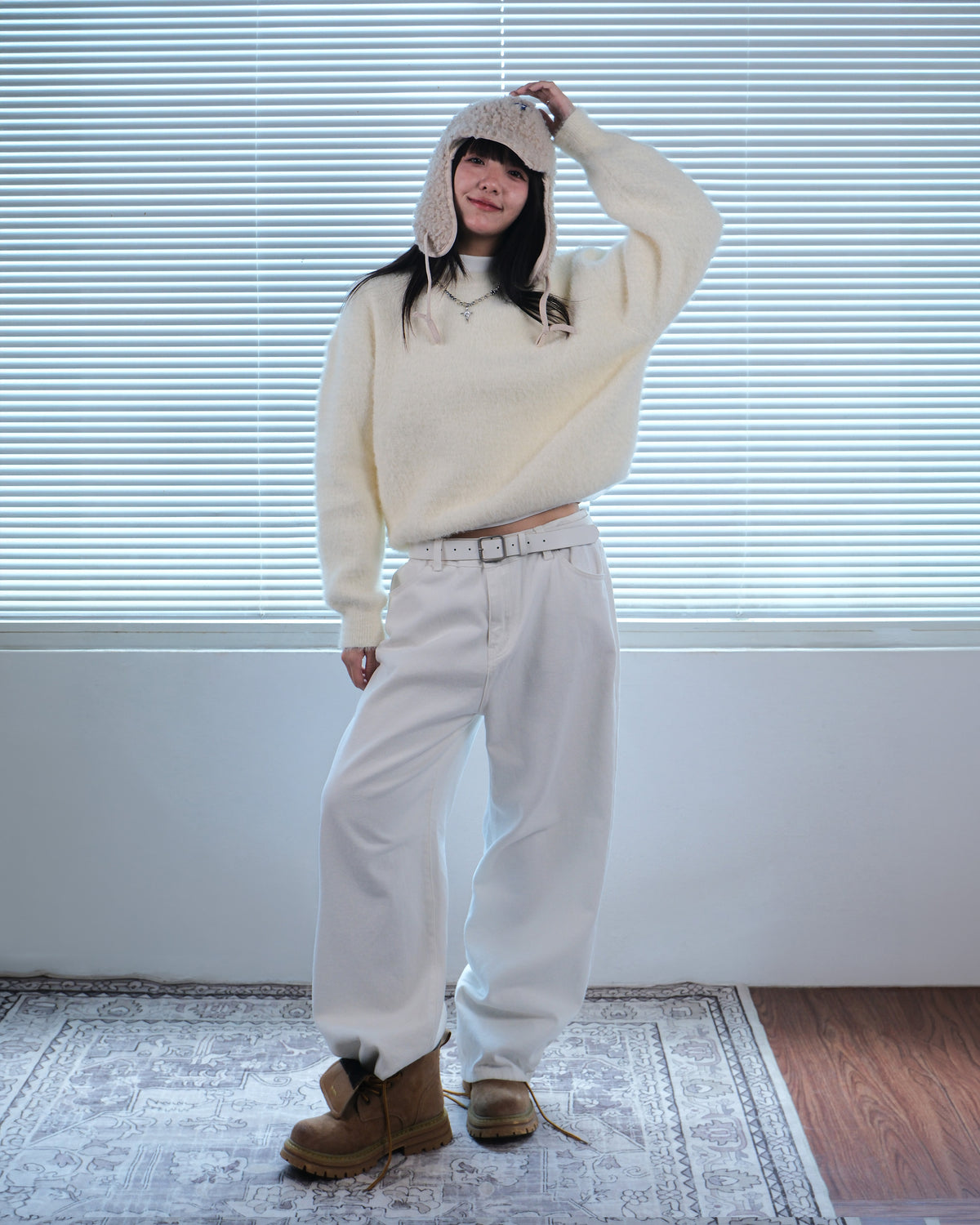 LOOK 06
