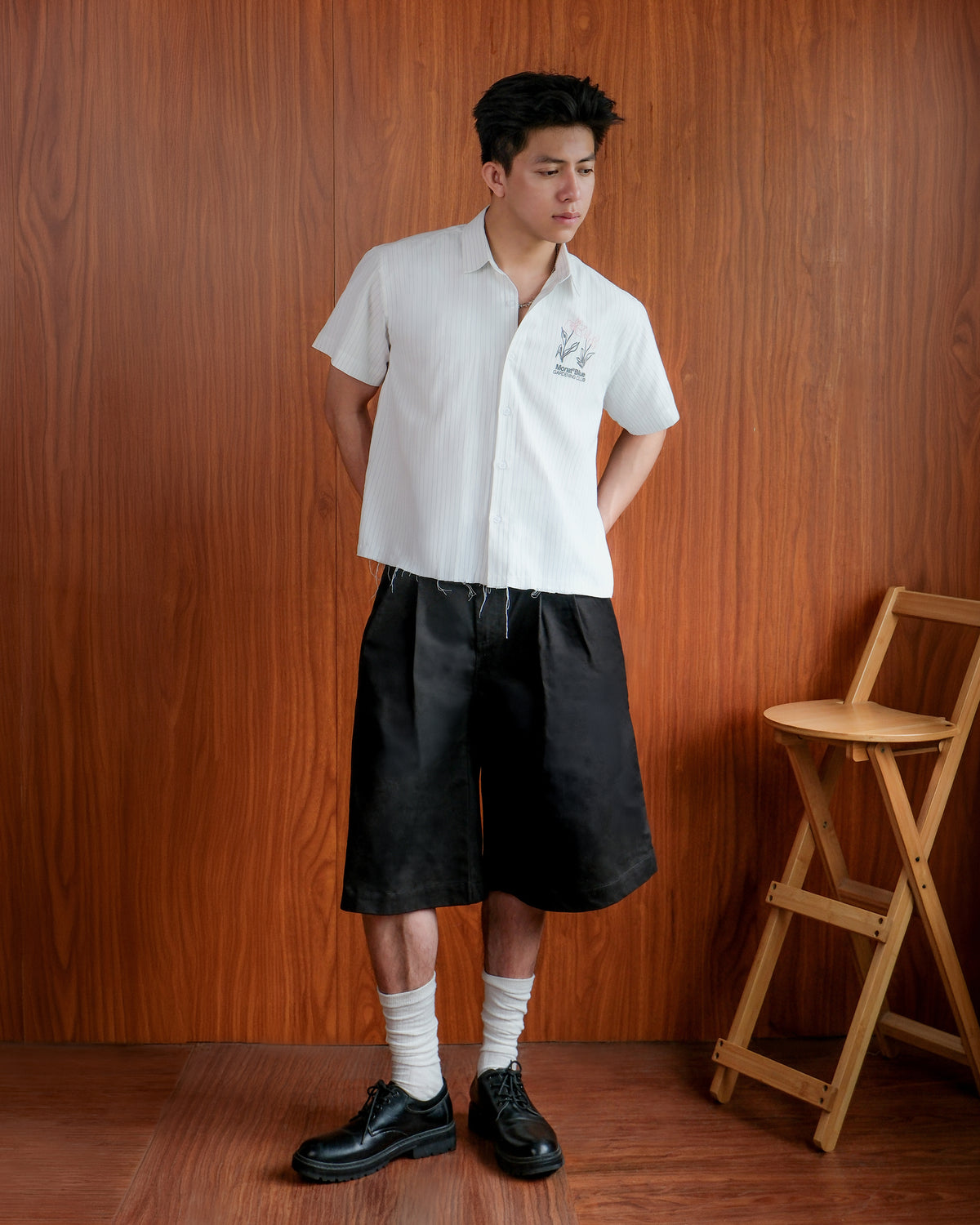 LOOK 08